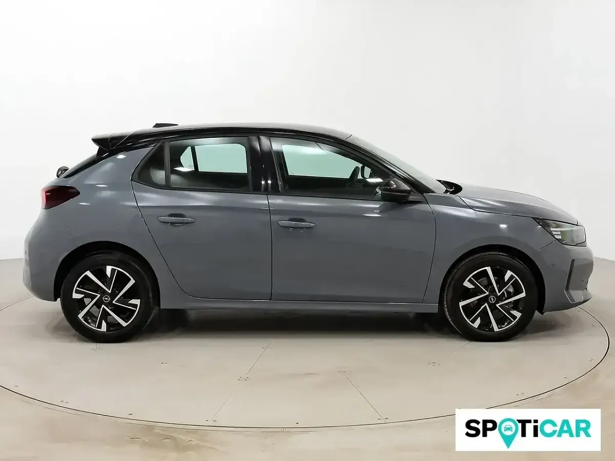 Usado Opel Corsa 101 CV (74 kW) 2024 Gris Utilitario