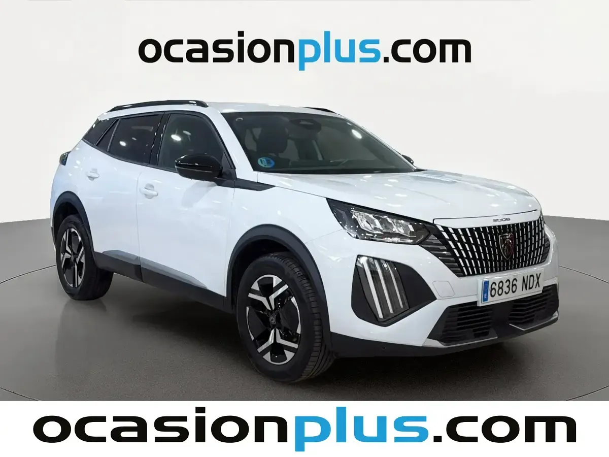 Usado Peugeot 2008 Allure 145 CV (106 kW) 2025 Blanco SUV