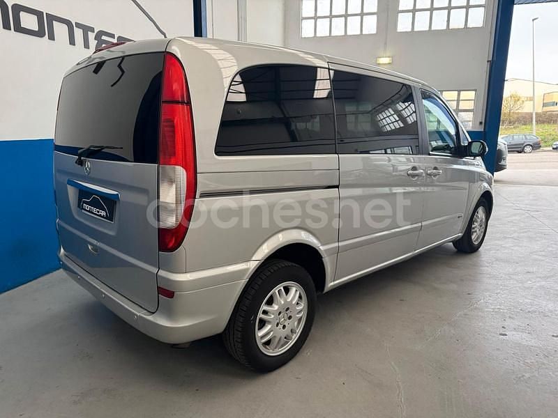 Usado Mercedes Viano 150 CV (110 kW) 2004 Gris / plata Monovolumen