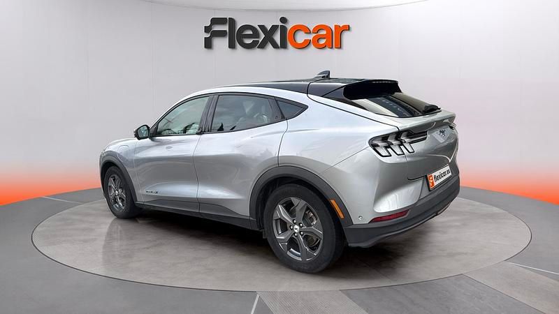 Usado Ford Mustang Mach-E 216 kW (294 CV) 2021 Gris SUV