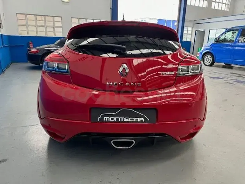 Usado Renault Mégane III R.S. 265 CV (194 kW) 2014 Rojo Coupe