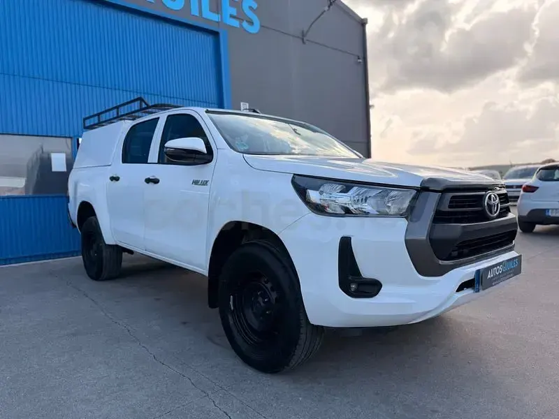 Usado Toyota HiLux 150 CV (110 kW) 2021 Blanco Pickup/Camioneta