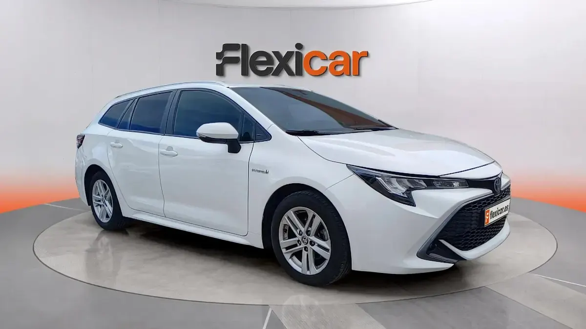 Käytetty Toyota Corolla Active 122 HP (89 kW) 2021 Farmari