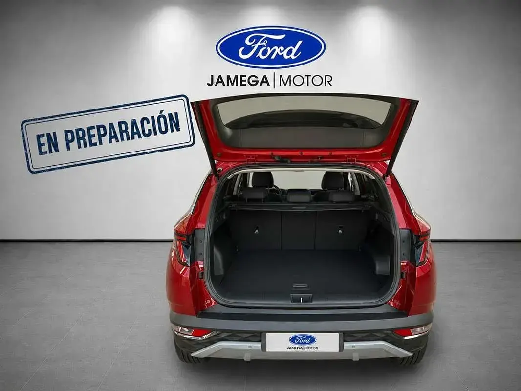 Usado Hyundai Tucson 150 CV (110 kW) 2023 Rojo SUV