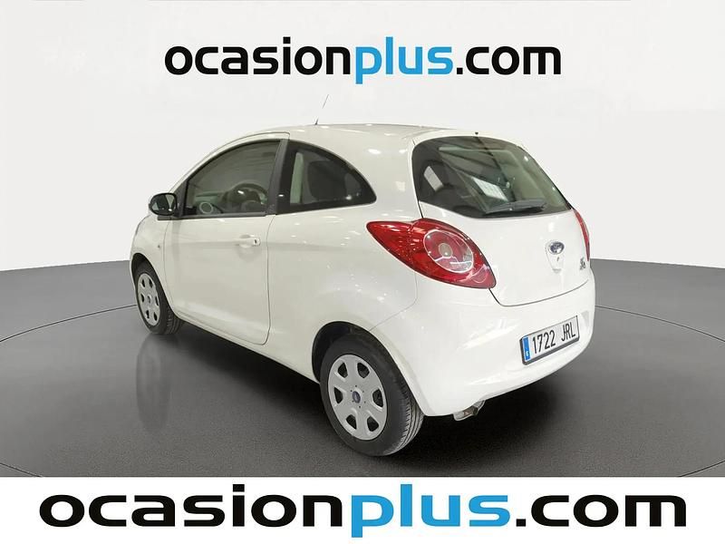 Usado Ford Ka Trend+ 69 CV (50 kW) 2016 Blanco Utilitario