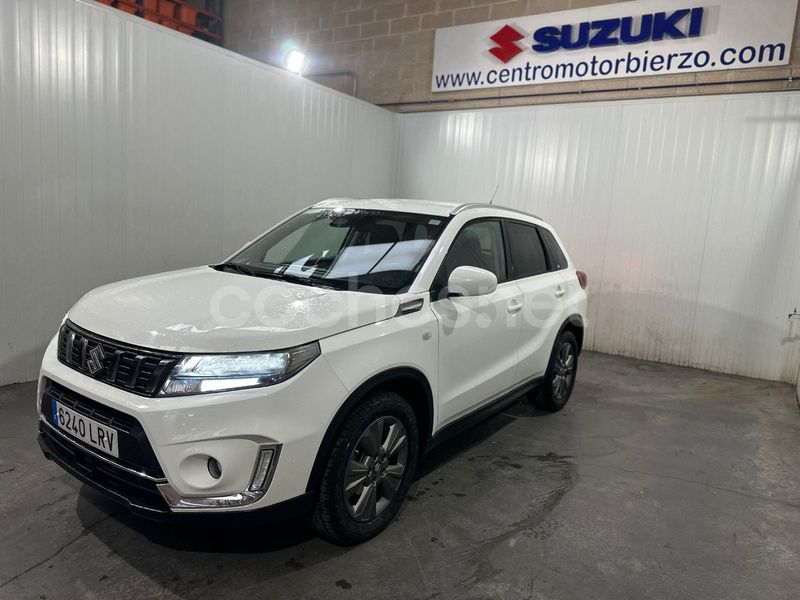 Blanco Usado 2021 Suzuki Vitara SUV | 21.800 € (Caro) - Imagen 1/4
