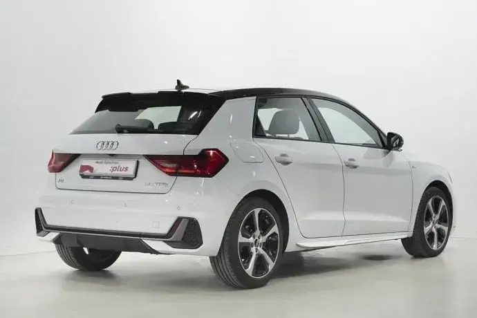 Usado Audi A1 110 CV (80 kW) 2023 SUV