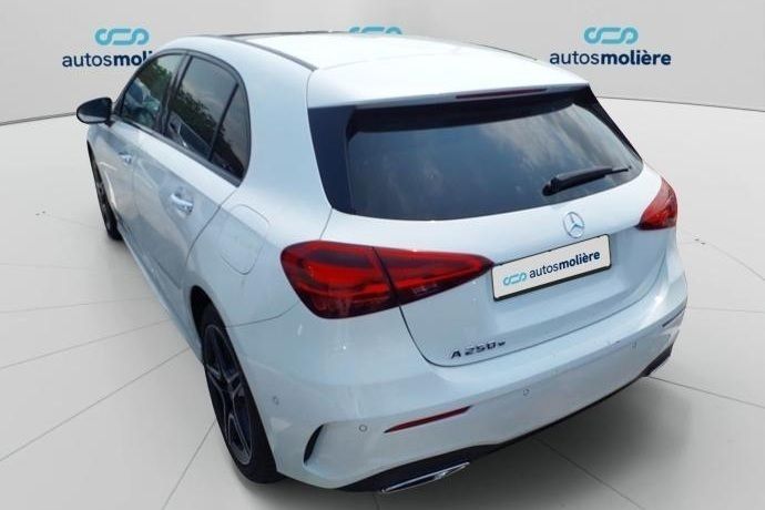 Usado Mercedes A250 218 CV (160 kW) 2023