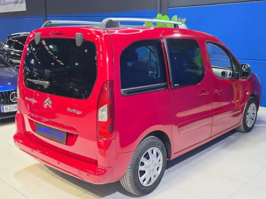 Usado Citroën e-Berlingo XTR 114 CV (83 kW) 2012 Rojo Monovolumen