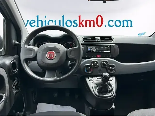 Usado Fiat Panda 70 CV (51 kW) 2022 Gris Utilitario