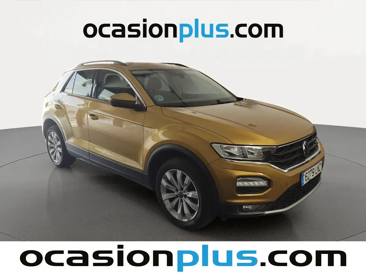 Usado VW T-Roc Advance 150 CV (110 kW) 2021 Amarillo SUV