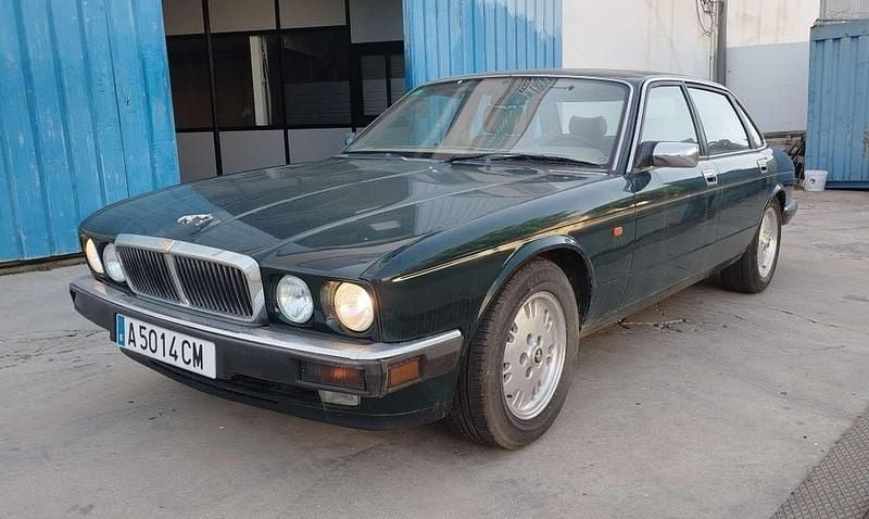 Verde Usado 1994 Jaguar XJ6 Sovereign Berlina | 3500 € - Imagen 1/4