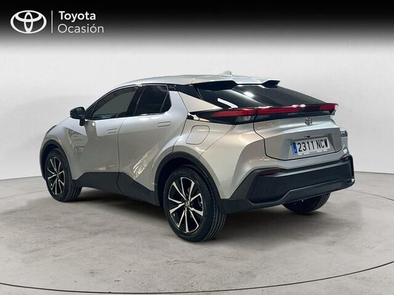 Usado Toyota C-HR Advance 223 CV (164 kW) 2025 Gris / plata SUV