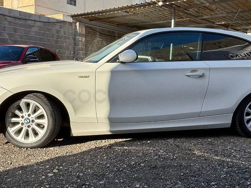 Usado BMW 116 122 CV (89 kW) 2009 Blanco Utilitario
