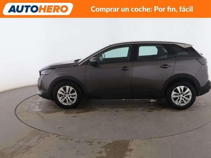 Usado Peugeot 3008 Active 131 CV (96 kW) 2021 Gris SUV