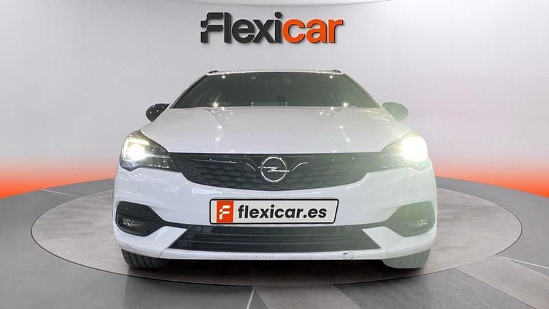 Usado Opel Astra Ultimate 122 HP (89 kW) 2021 Branco Carrinha