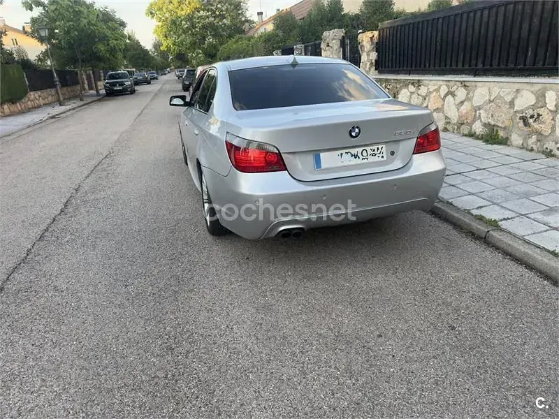 Usado BMW 530 Shadowline 231 CV (169 kW) 2005 Gris / plata Berlina