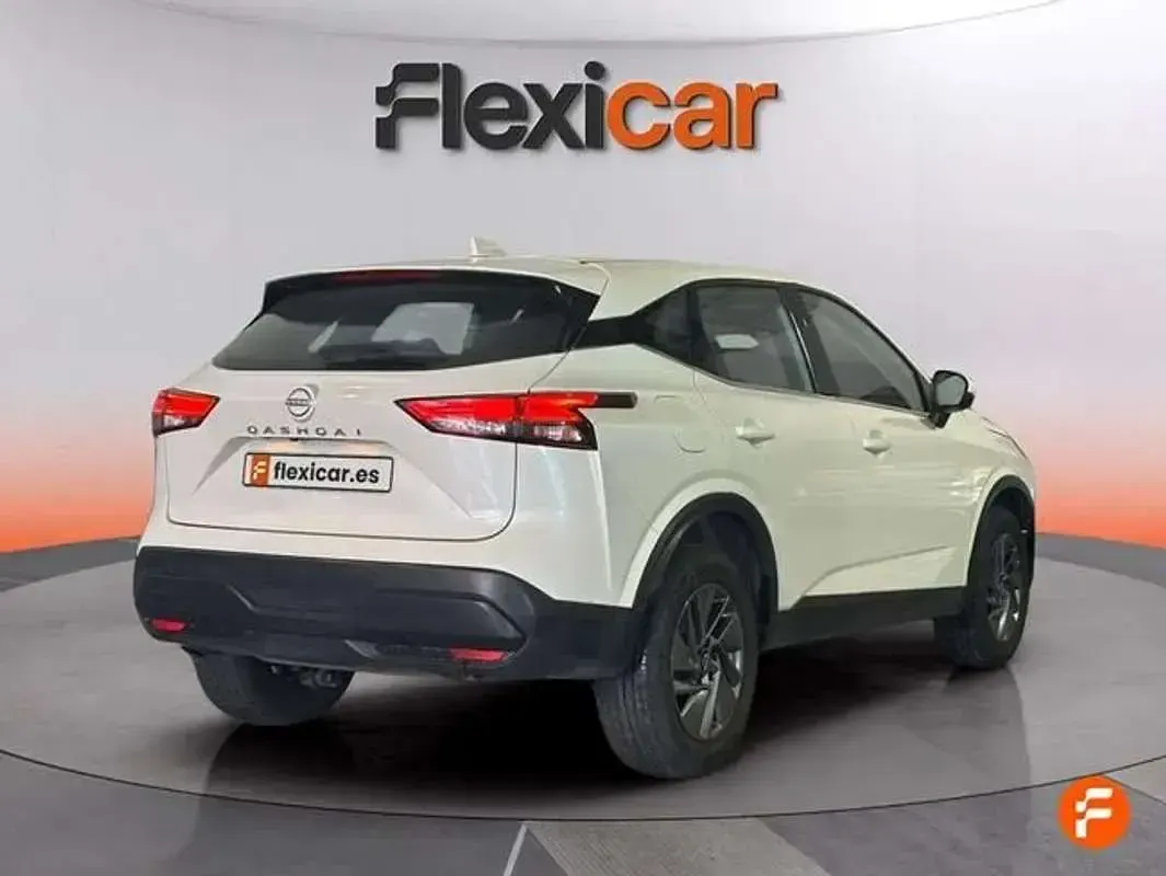 Usado Nissan Qashqai Acenta 158 CV (116 kW) 2024 Blanco SUV