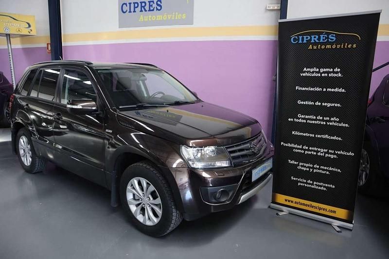 Marrón Usado 2014 Suzuki Vitara SUV | 16.900 € - Imagen 1/4