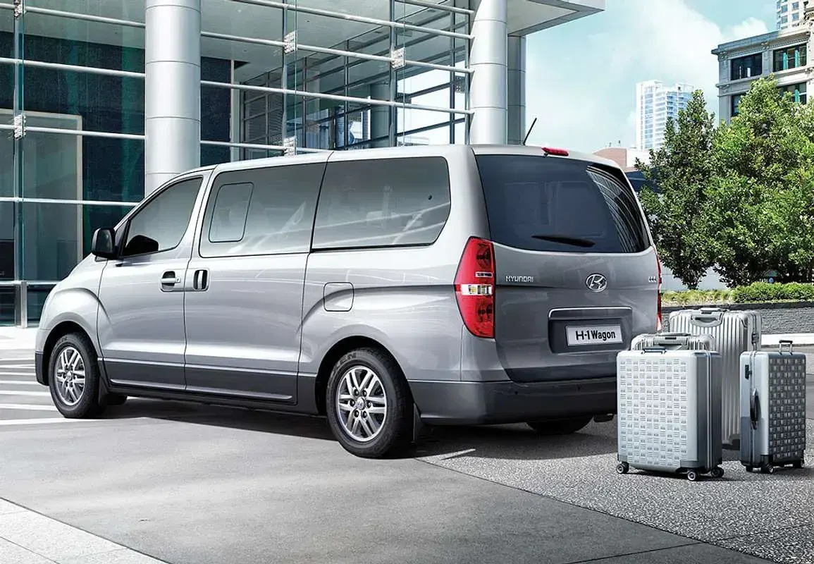 Usado Hyundai H-1 136 CV (100 kW) 2020 Azul Monovolumen
