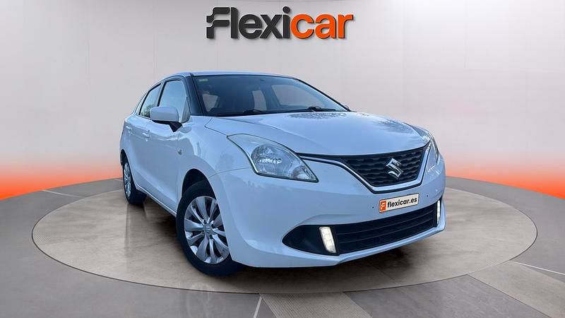 Usado Suzuki Baleno 111 CV (81 kW) 2016 Blanco Utilitario