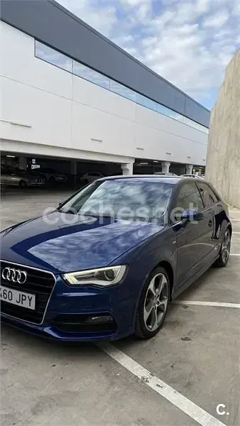 Usado Audi A3 S-Line 110 CV (80 kW) 2016 Azul Berlina