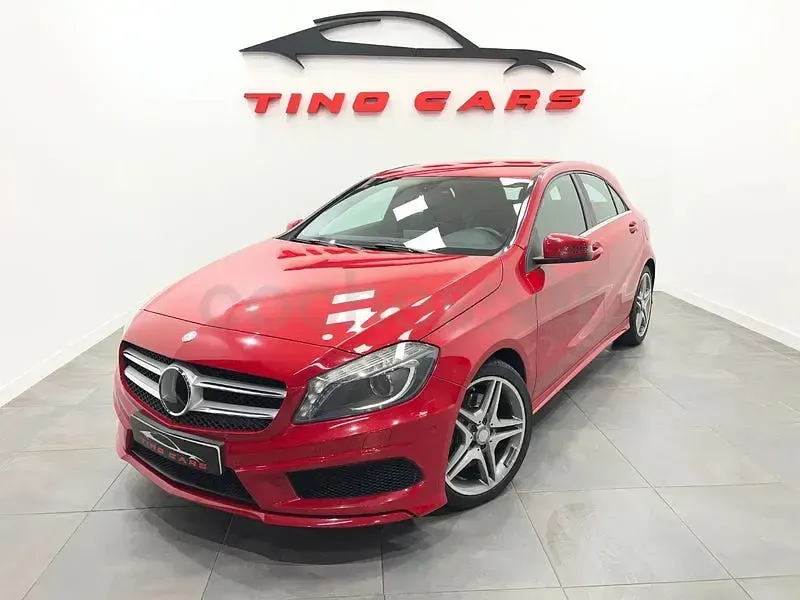 Usado Mercedes A250 AMG line 211 CV (155 kW) 2014 Rojo Utilitario
