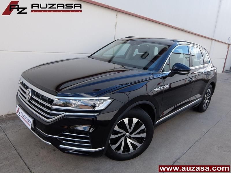 Usado VW Touareg Elegance 231 CV (169 kW) 2021 Negro SUV