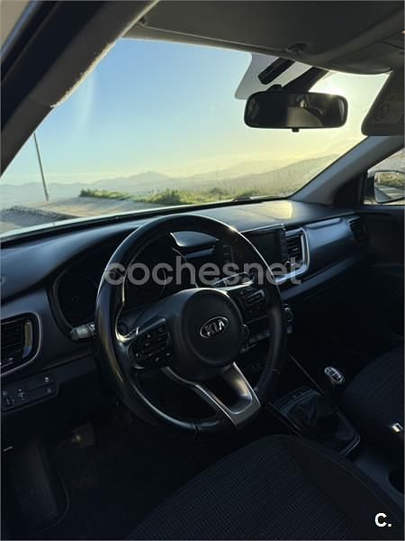 Usado Kia Stonic 115 CV (84 kW) 2019 Blanco SUV