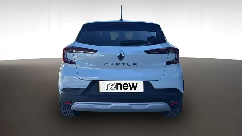 Usado Renault Captur Evolution 100 CV (73 kW) 2024 Blanco SUV