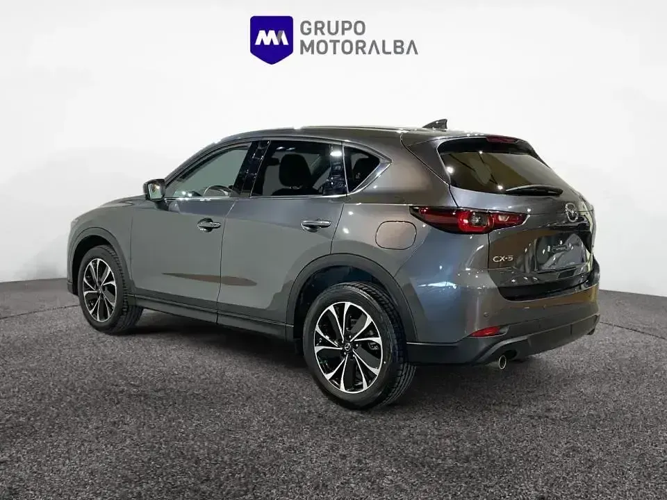Usado Mazda CX-5 165 CV (121 kW) 2023 Gris / plata SUV