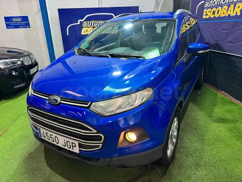 Usado Ford Ecosport Trend 125 CV (91 kW) 2015 Azul SUV