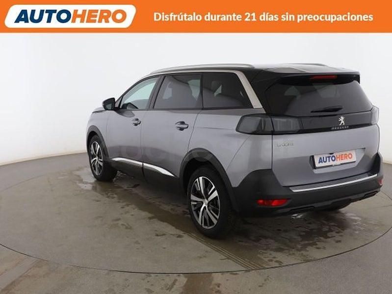 Usado Peugeot 5008 Allure 131 CV (96 kW) 2022 Gris SUV