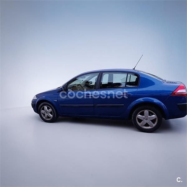 Usado Renault Mégane II 110 CV (80 kW) 2007 Azul Berlina