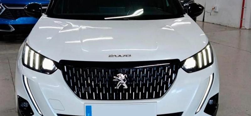 Usado Peugeot 2008 GT 156 CV (114 kW) 2019 Blanc nacre SUV
