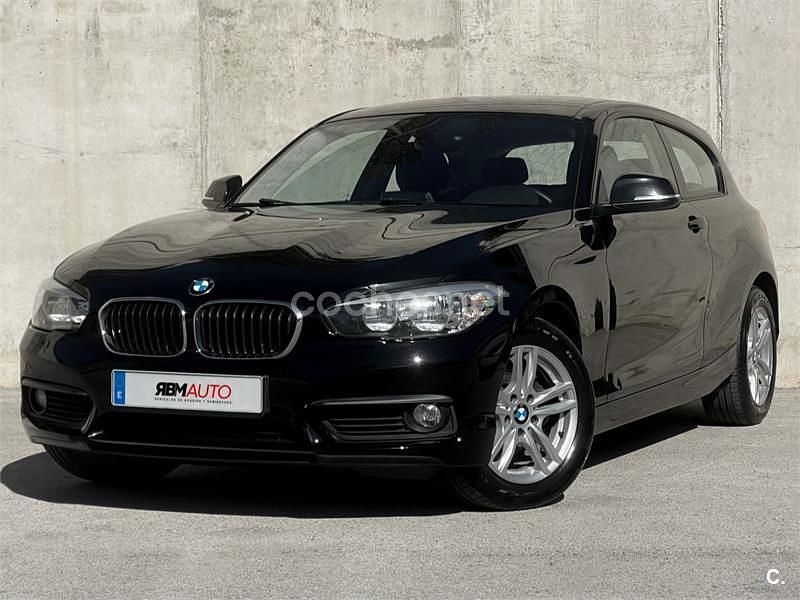 Usado BMW 118 150 CV (110 kW) 2017 Negro Utilitario
