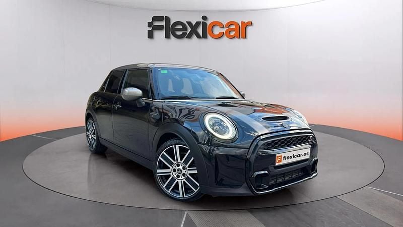 Käytetty Mini Cooper S 178 HP (130 kW) 2021 Sininen Viistoperä