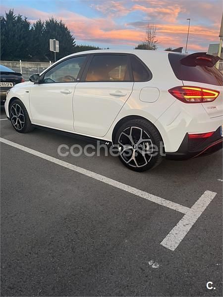 Blanco Usado 2024 Hyundai i30 N Line Berlina | 21.000 € (Precio justo) - Imagen 1/3
