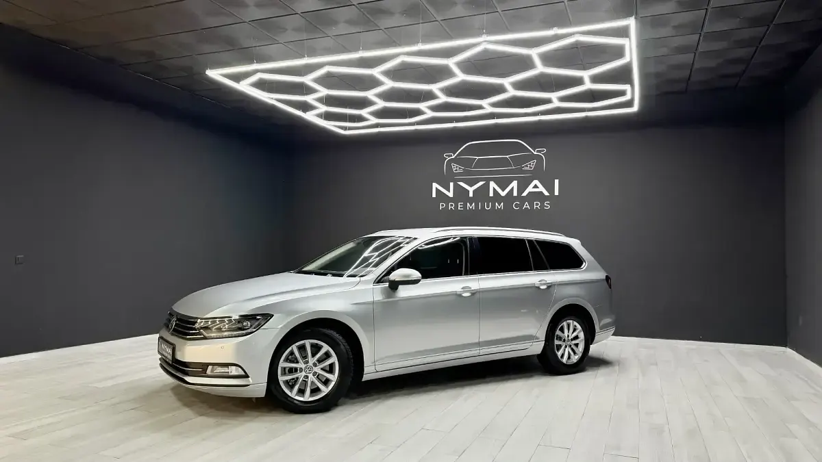 Usado VW Passat Advance 120 CV (88 kW) 2018 Gris Familiar
