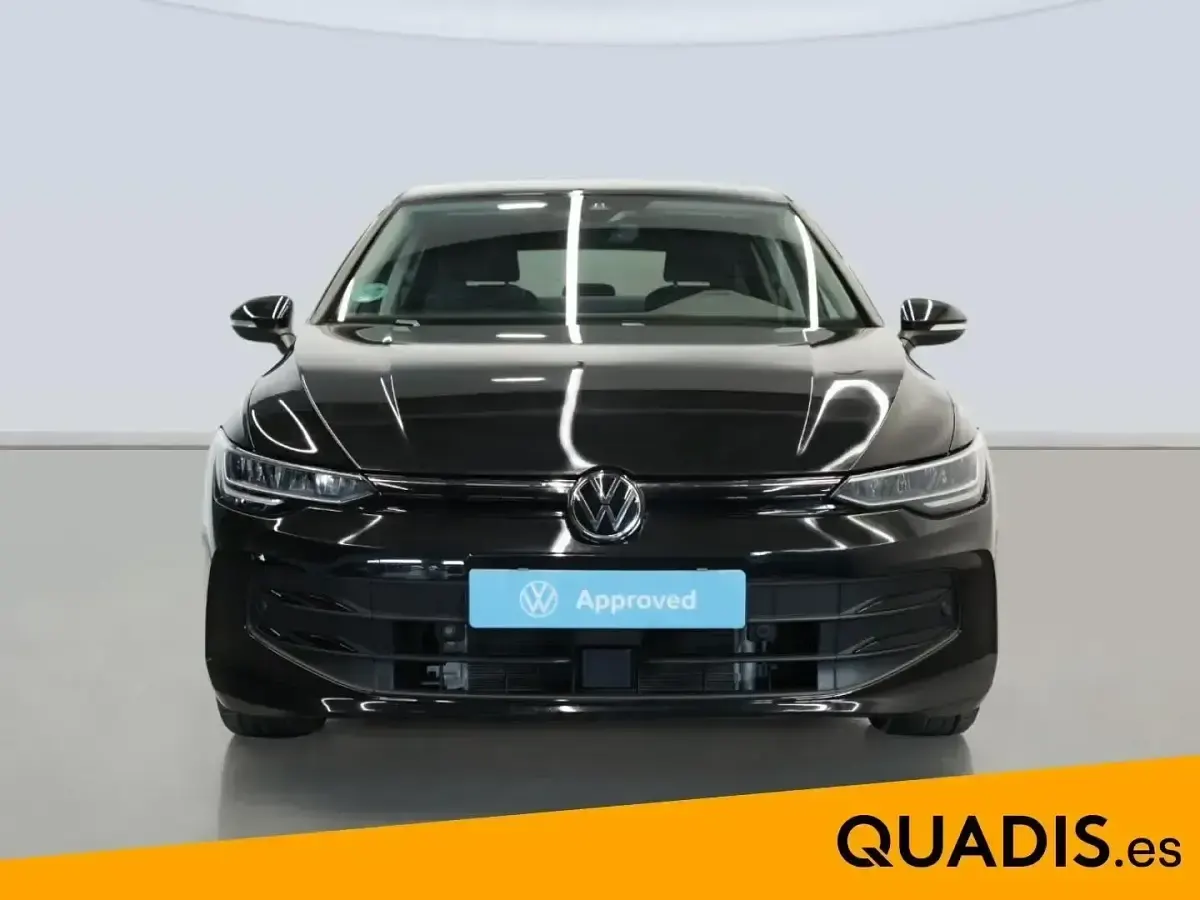 Usado VW Golf VIII 115 CV (84 kW) 2025 Negro