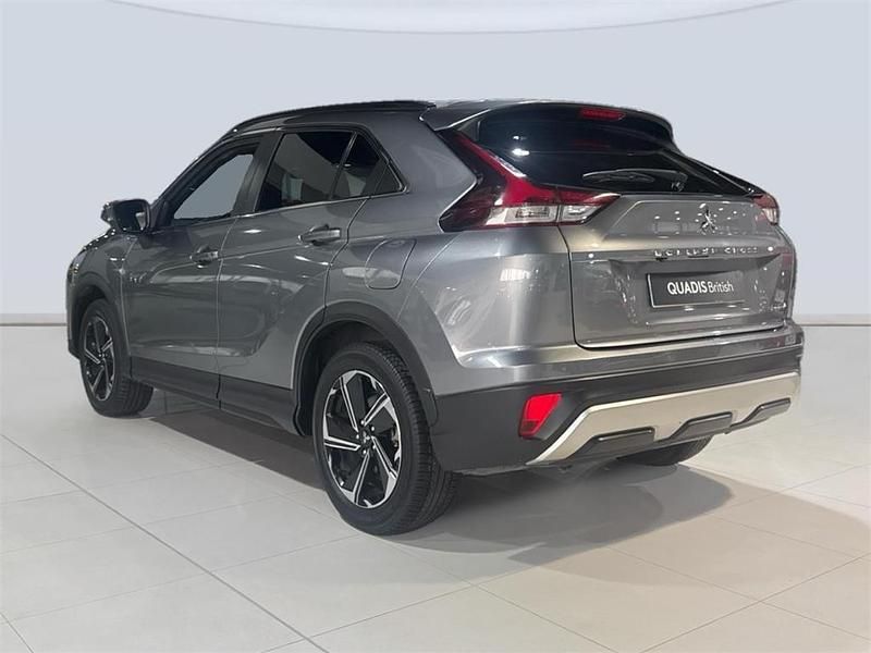 Usado Mitsubishi Eclipse Cross 188 CV (138 kW) 2021 Blanco SUV
