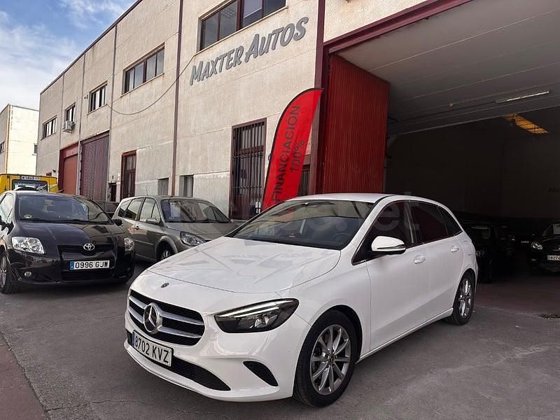 Usado Mercedes B200 150 CV (110 kW) 2019 Blanco Monovolumen