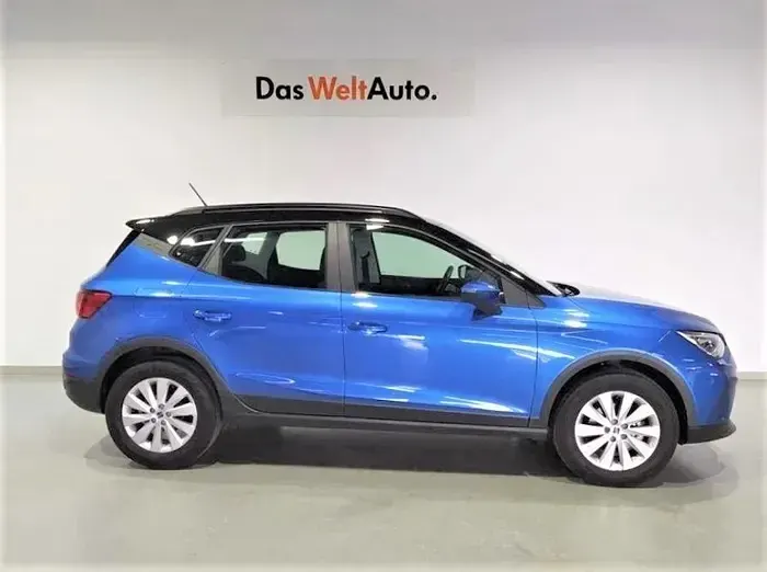 Usado Seat Arona Style 115 CV (84 kW) 2024 Azul SUV