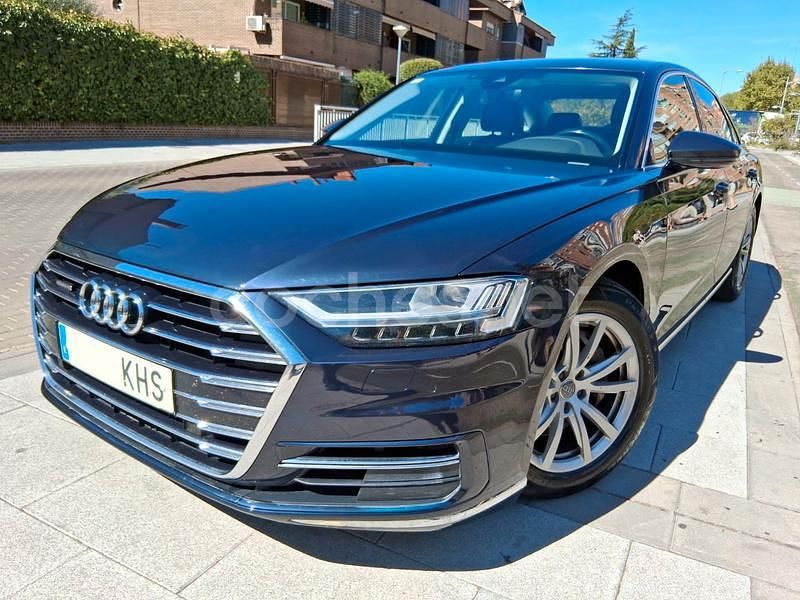 Usado Audi A8 286 CV (210 kW) 2018 Azul Berlina