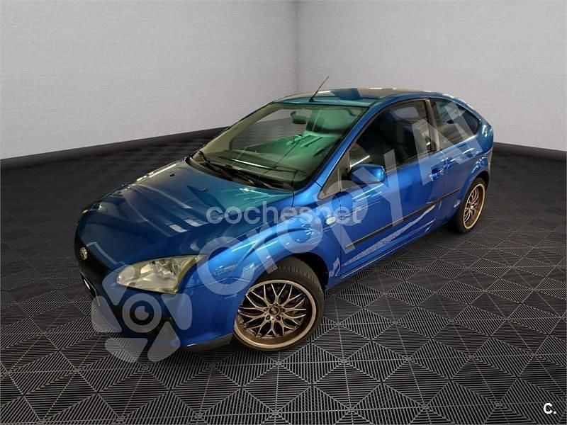 Usado Ford Focus Trend 100 CV (73 kW) 2007 Azul Berlina