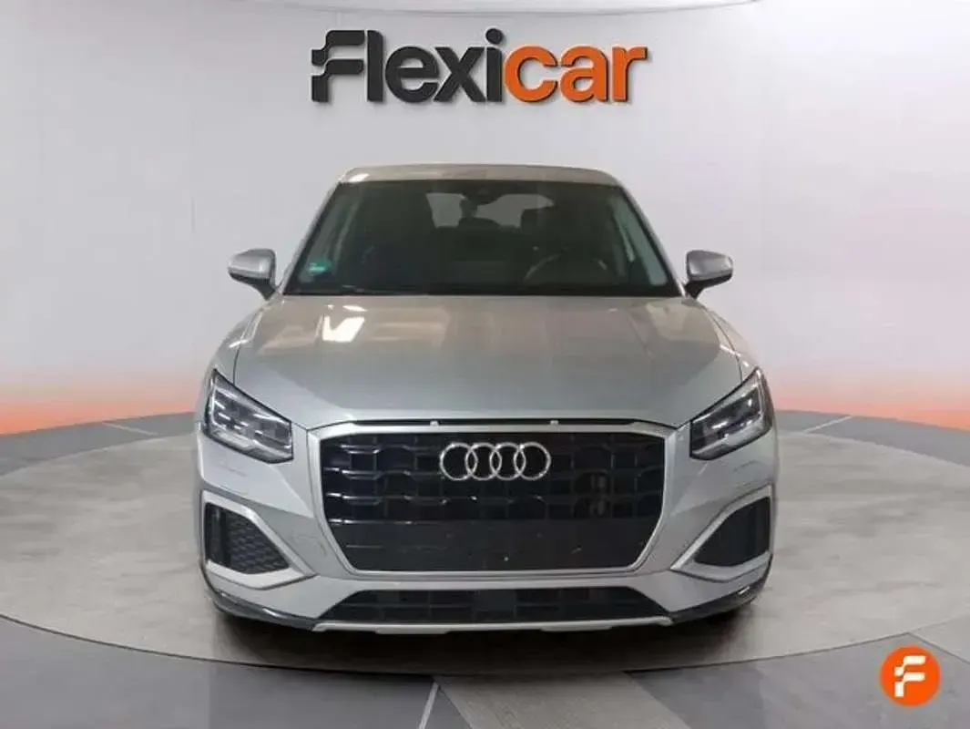 Usado Audi Q2 150 CV (110 kW) 2023 Gris SUV