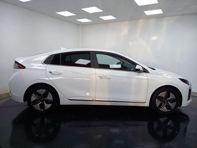 Usado Hyundai Ioniq 141 CV (103 kW) 2021 Blanco Utilitario