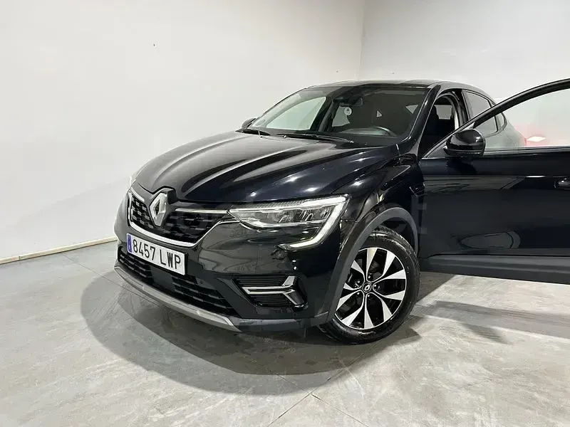 Usado Renault Arkana Intens 145 CV (106 kW) 2022 Negro SUV