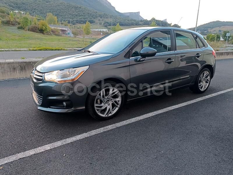 Gris / plata Usado 2015 Citroën C4 Feel Berlina | 6990 € (Buen precio) - Imagen 1/4