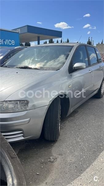 Usado 2004 Fiat Stilo Active Berlina | 1600 € - Imagen 1/4